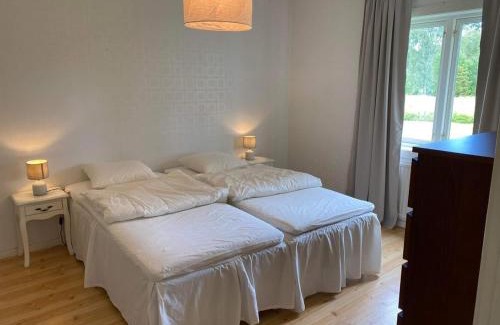 Eksjo Villa | Fully equipped country house with lake location