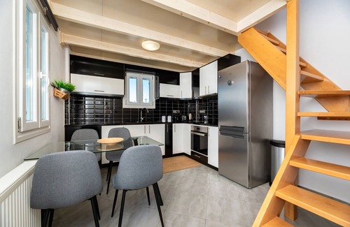 Imerovigli House | Fully equipped house!
