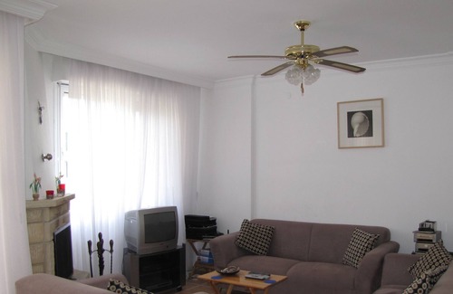 Cesme Villa | Fully Furnished and Equipped Villa Located in Charming Fishing Village