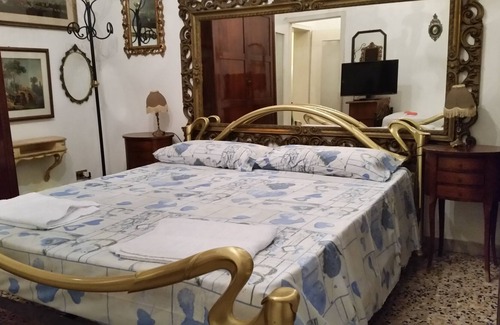 Crocetta-San Lazzaro-Modena Est Apartment | Fully furnished apartment near the center and train station.