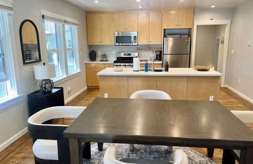 Downtown North Cottage | Fully Furnished Cottage, Walking Distance To Down Town Palo Alto
