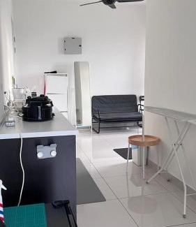 Sungai Buloh Apartment | Fully furnished Studio Unit.