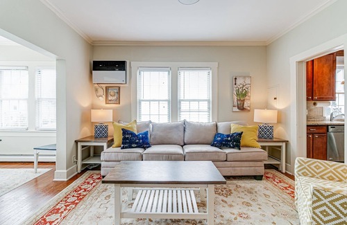 Summit Apartment | FULLY FURNISHED upstairs apt of two family home in residential neighborhood