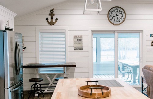 Mermentau Cabin | Fully renovated cabin on the Mermentau River with gorgeous scenic views