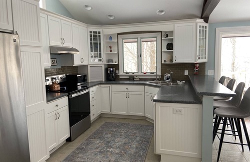 Plymouth House | Fully Renovated Ski House