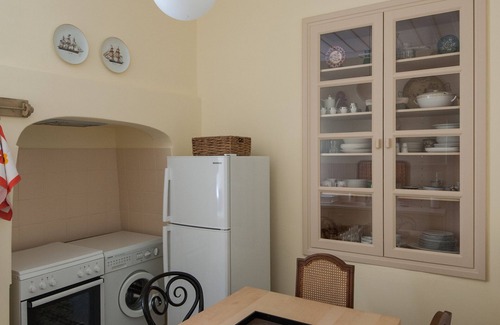 Nafplio Apartment | Fully Renovated With All Modern Comforts.
