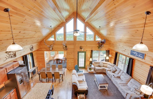 Warfordsburg Cabin | Fulton Resort | Pickleball Court + Hot Tub + Game Room + Fire Pit + See 4 states from the deck