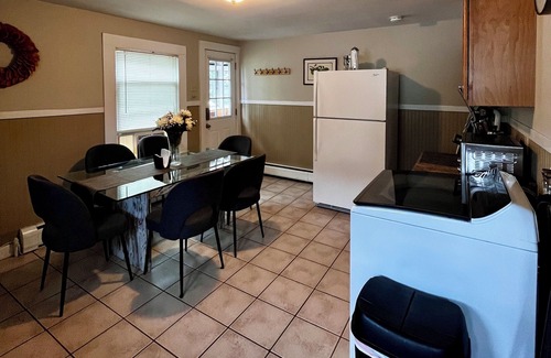 Southington Apartment | Fun Downtown Location 2nd flr