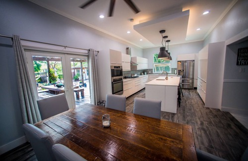 Northwest Point House | Fun Family Home! *Private pool, Walk to the Beach *
