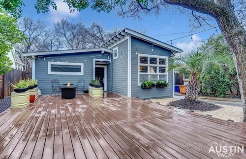 Bryker Woods House | Fun For the Whole Family - Easy Access to Downtown