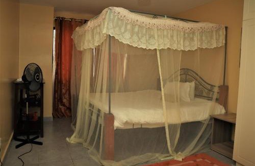 Embakasi Apartment | Furaha Masionette apartment Nyayo Estate Nairobi Kenya Nambari ya Simu sufuri saba sufuri moja moja nne tisa sufuri sufuri saba next to JKIA Jomo kenyatta International Airport,Next to SGR Nairobi 3Bedrooms,3 toilets,2bathrooms,Own compound,par