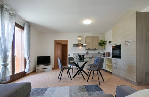 Gazzo Veronese Apartment | FURIUS APARTMENTS - 9A: Design two-room apartment with reserved parking space.