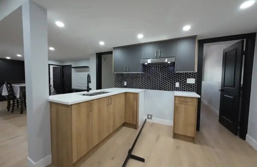 Southeast Calgary House | Furnished 2-Bedroom Suite |Best Calgary Location| Near Bow River, Golf, Stampede