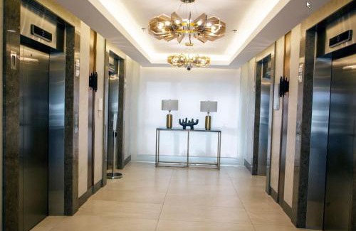 Dasmarinas Apartment | Furnished Condo Unit-Green2 PoolWifiNetflix