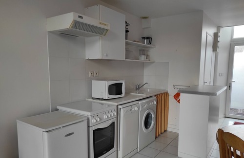 Saint-Martin-sur-Oust Apartment | Furnished gite 2 pers. "Les Chênes