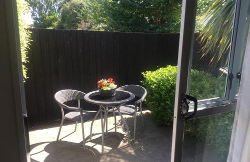 Riccarton Hotel | FYFFE on Riccarton