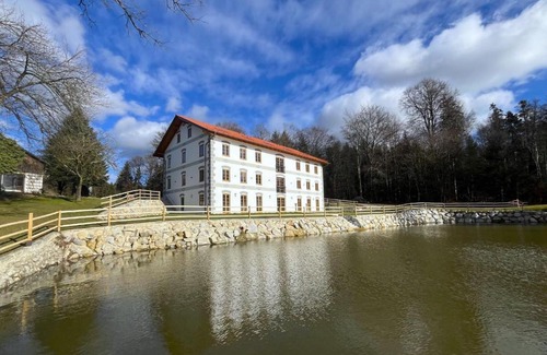 Forstern House | Gästehaus Eicherhof