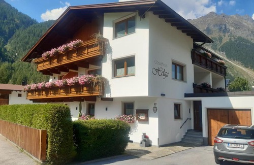 Huben Bed & Breakfast | Gästehaus Helga