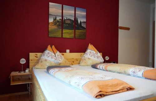 Jennersdorf Bed & Breakfast | Gästehaus Strini