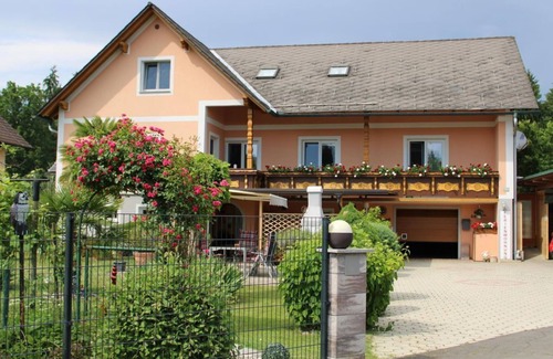 Halbenrain Apartment | Gästezimmer - Ferienwohnung Gaspar