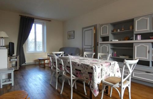 Les Ressuintes House | Gîte 5 pers avec jardin clos et barbecue, nature et détente à Les Ressuintes, proche La Ferté-Vidame - FR-1-581-37