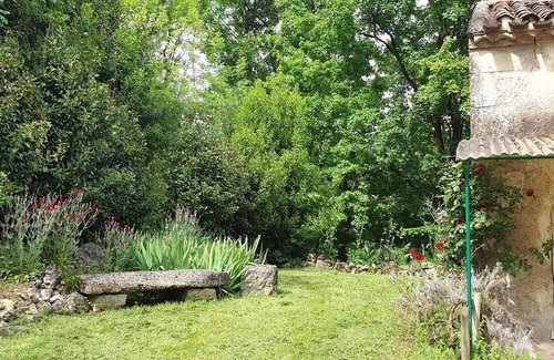 Castelnau-sur-Gupie House | Gîte 6 Personnes Avec Piscine