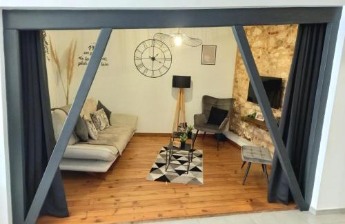 Lavaur Apartment | Gîte Abelia avec extérieur