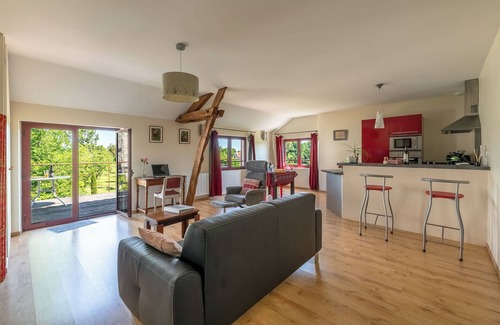 Ajat Apartment | Gîte “Adèle” – A Cosy & Scenic Hideaway for 1 or 2 Adults