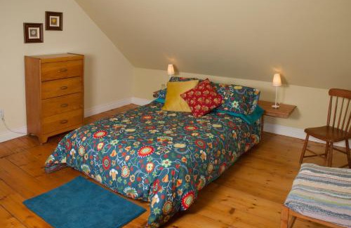Racine Bed & Breakfast | Gîte Au Blanc Marronnier