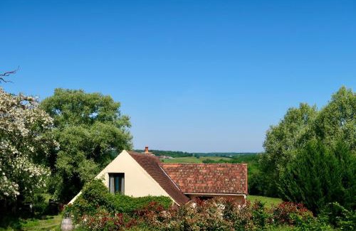 Perrigny-sur-Loire House | gîte Aux Petits Bonheurs avec vue panoramique