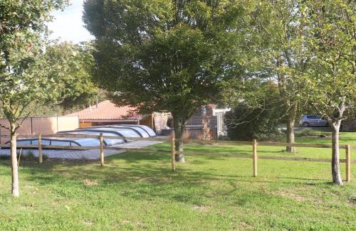 Saint-Germain-de-Princay House | Gîte avec piscine ,près de Chantonnay