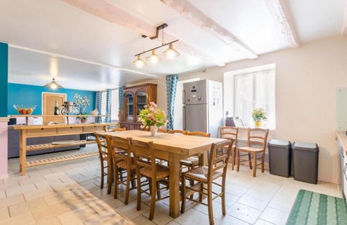 Baroville House | Gîte Baroville, 5 pièces, 9 personnes - FR-1-543-2