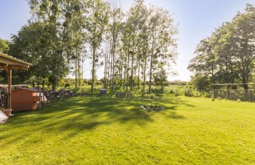 La Chapelle-des-Marais House | Gîte charmant cœur Parc de Brière, proche Guérande, jardin privatif, wifi, équipements bébé inclus - FR-1-306-983