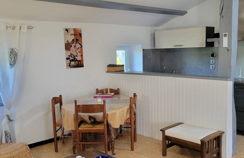 Les Assions House | Gîte clim garage, Les Vans Ardèche, large panoramic terrace, gorges Ardèche