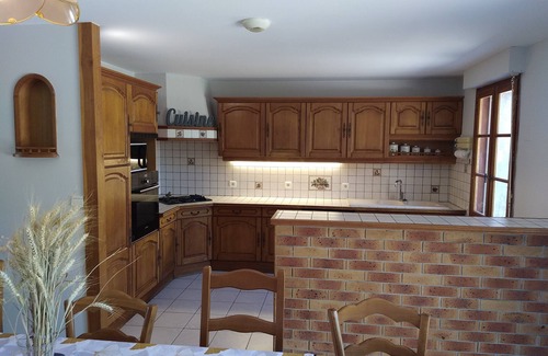 Pons Villa | Gîte Climatisé "les Hirondelles"