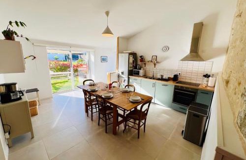Saint-Michel-en-l'Herm House | Gîte de caractère à moins de 10min des plages