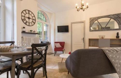 Vue House | Gîte de charme entre Nantes et Côte de Jade - Jardin privé, équipement bébé, wifi, animaux acceptés - FR-1-306-852