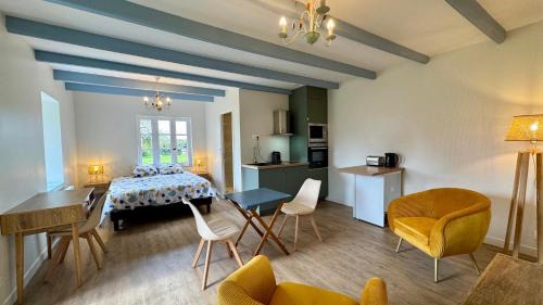 Berric House | Gîte de couple Cosy avec vue sur Château Trémohar - Golfe du Morbihan, 20 min de Vannes