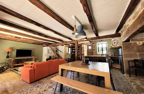Saint-Yrieix-le-Dejalat Villa | Gîte de France Gîte bournabas 4 ears - Gite de France 8 people
