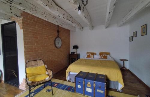 La Croix-Hellean Bed & Breakfast | Gîte de la croix