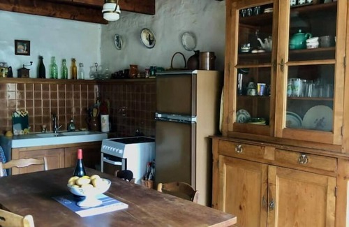Aumessas House | Gîte de la Placette au Cœur D'un Village Cévenol