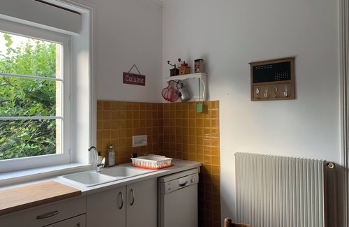 Lamastre House | Gîte de Retourtour à 3 Minutes dun Plan Deau Aménagé, à 1 km de la Dolce VIa