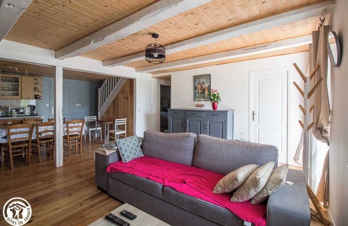 Larodde House | Gîte de Terrif - Larodde