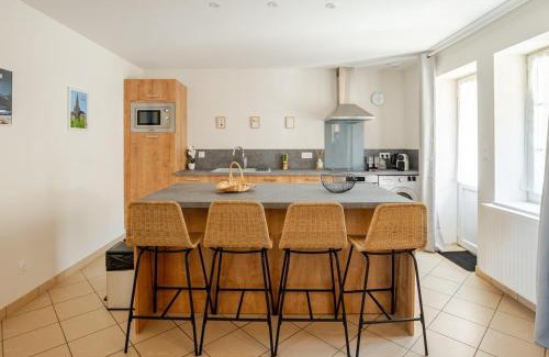 Autun Apartment | Gîte des Chaumottes, meublé avec terrasse