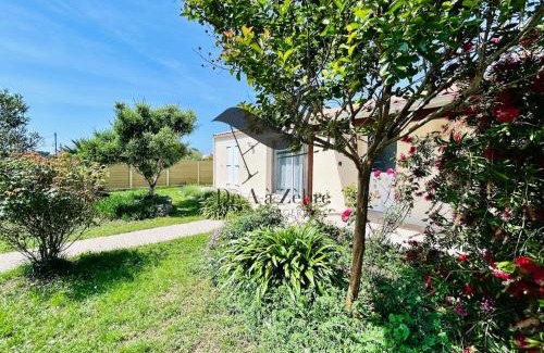 Bourcefranc-le-Chapus House | Gîte des Claires - Avec piscine creusée privative, aux portes de l'Île d'Oléron