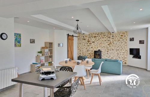 Le Ribay House | Gîte du Vieux Chêne, jusqu'à 5 personnes