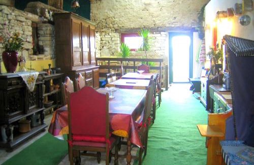 Guinzeling House | Gîte et Grange à Jeux du Bonhomme Bouton