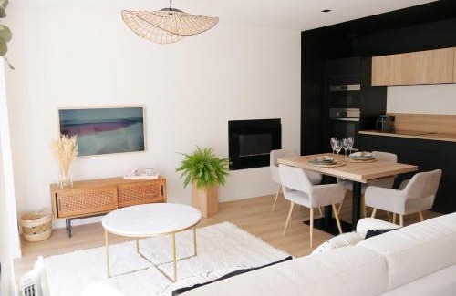 Bourgbarre House | Gîte Il était une fois SPA privatif
