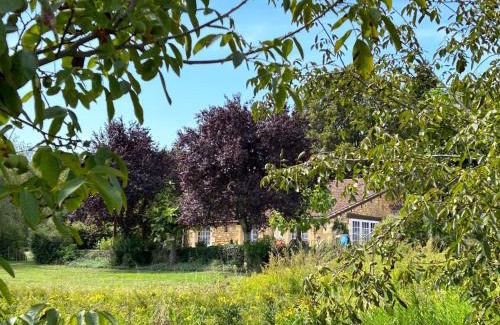 Le Buisson-de-Cadouin Apartment | Gîte La Bergerie
