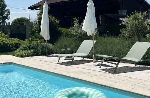 Lugon-et-l'ile-du-Carney Apartment | Gîte - LA CLOCHETTE